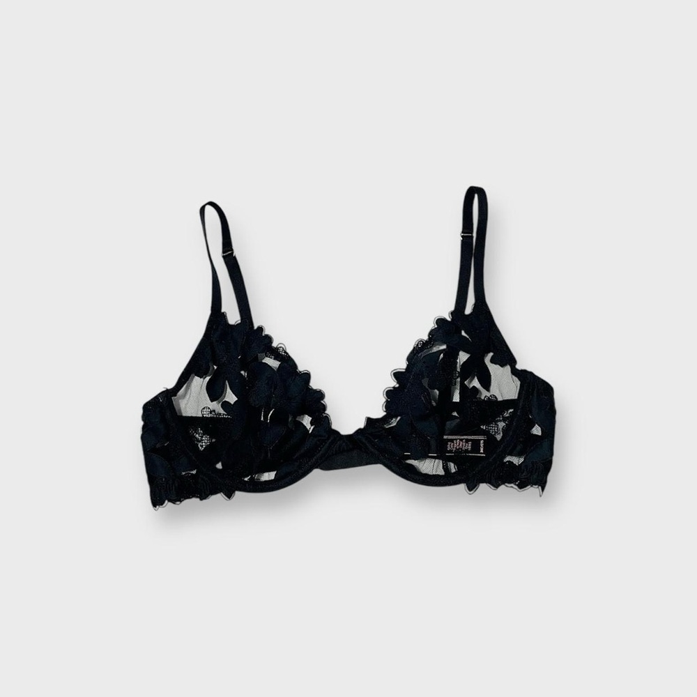 Victoria’s Secret Black Lace Bra